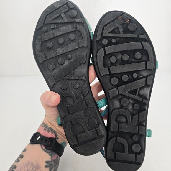 vintage Y2K Prada | teal blue patent leather strappy flat sandals | WMS 6 - Picture 12 of 12